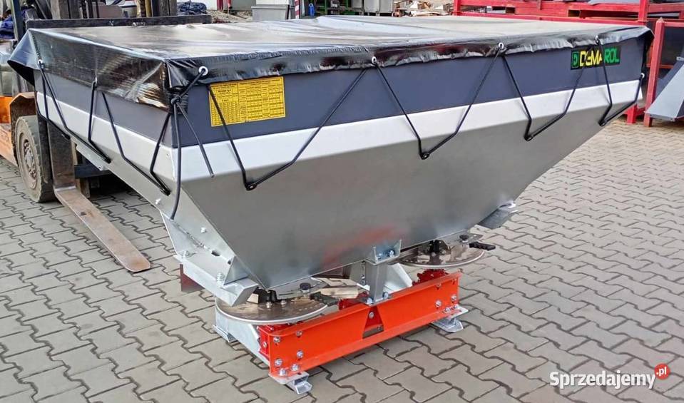 Rozsiewacz dwutalerzowy 4001200 litrów DEMAROL Krotoszyn sprzedam