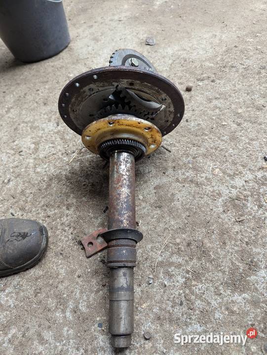 CLAAS CORTO bębna kosiarki 9362341 z zębatkami Do kosiarek Stężyca sprzedam