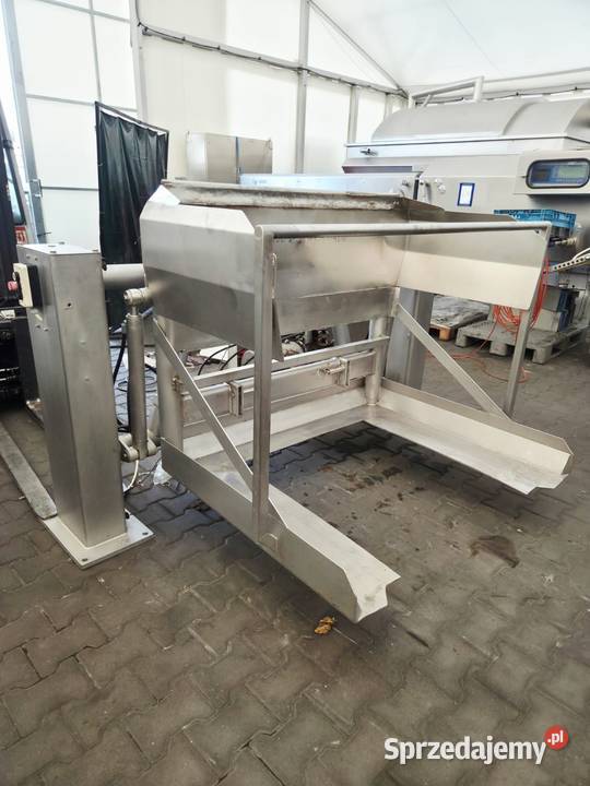 Wywrotnica hydrauliczna boczna do wózków i
