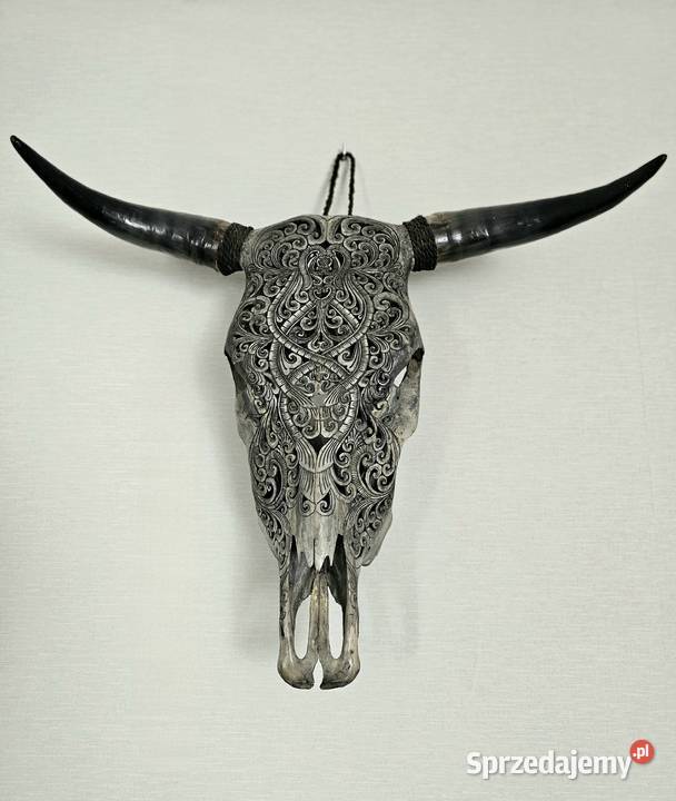 UNIKATRzeźbiona duża czaszka byka rękodzieło Wałbrzych