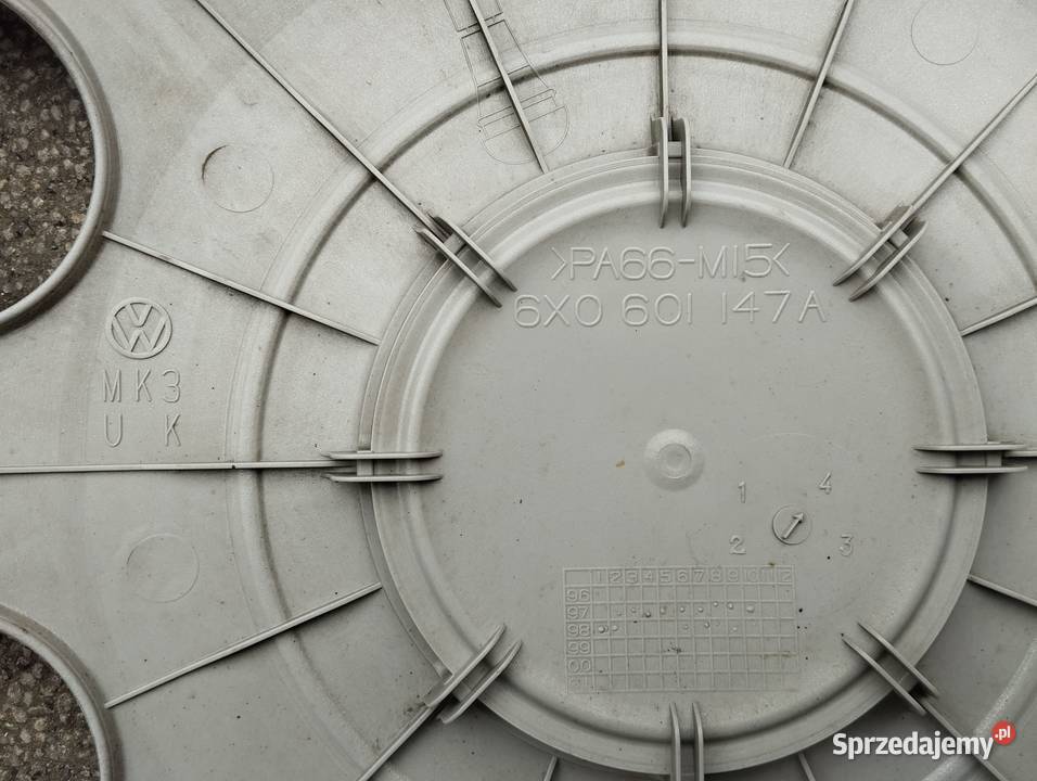 Kołpak Vw 13 Lupo Polo 6X0601147A sztukę Kołpaki Kamieniec