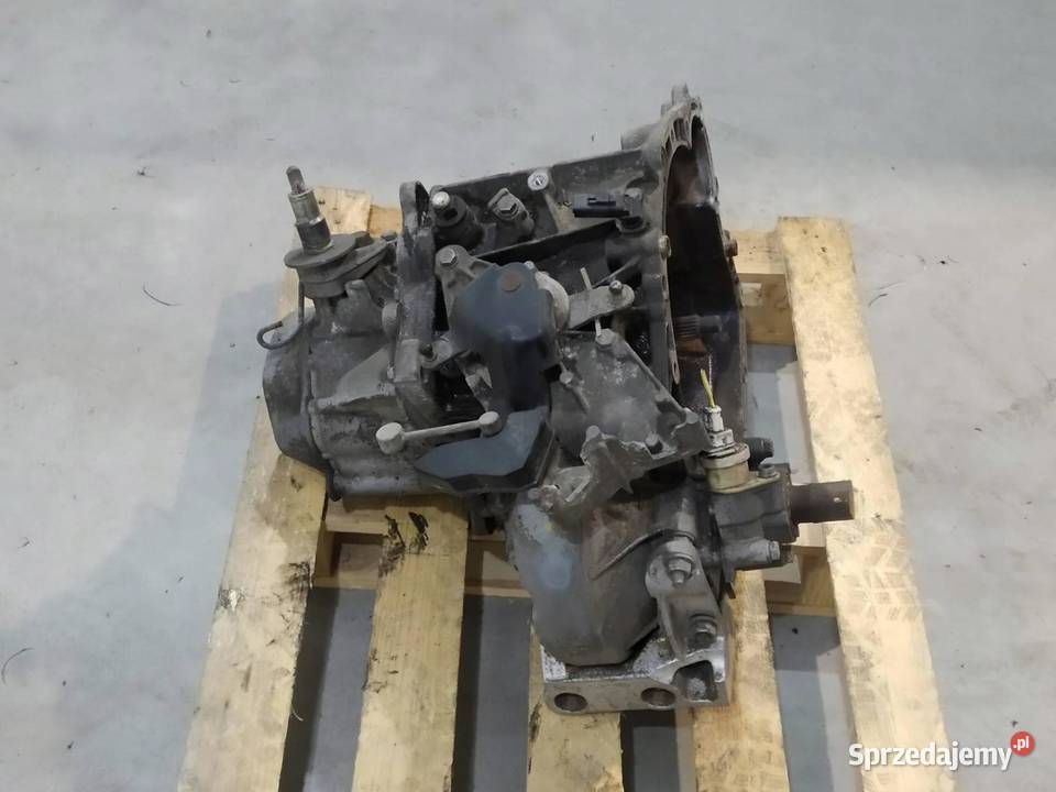 SKRZYNIA BIEGÓW 20DL68 18 16V Citroen Xsara I osobowe sprzedam