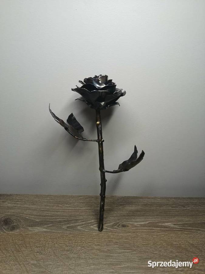 Róża z metalu idealna na prezent Białystok