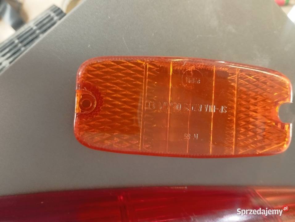 Klosz lampy tylnej klakson Trabant 601 osobowe