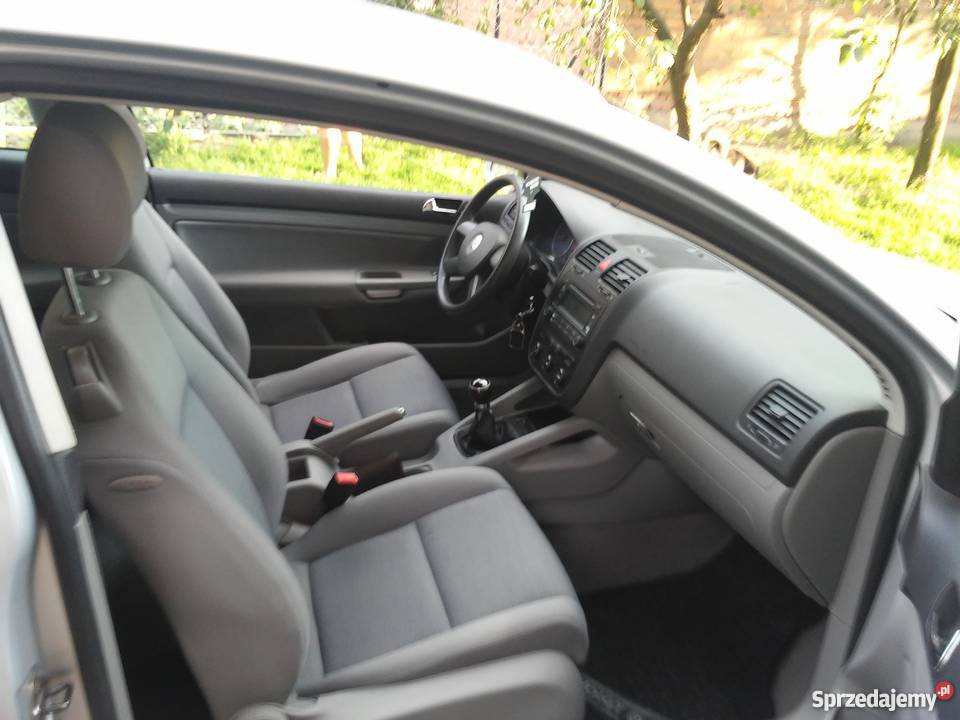 Volkswagen Golf Volkswagen GOLF V 16 102 NIE FSI 2/3 Samochody osobowe Koźle