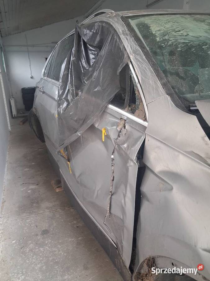 VW Tiguan Highline Vebasto 190 4x4 Automat Fv Samochody osobowe