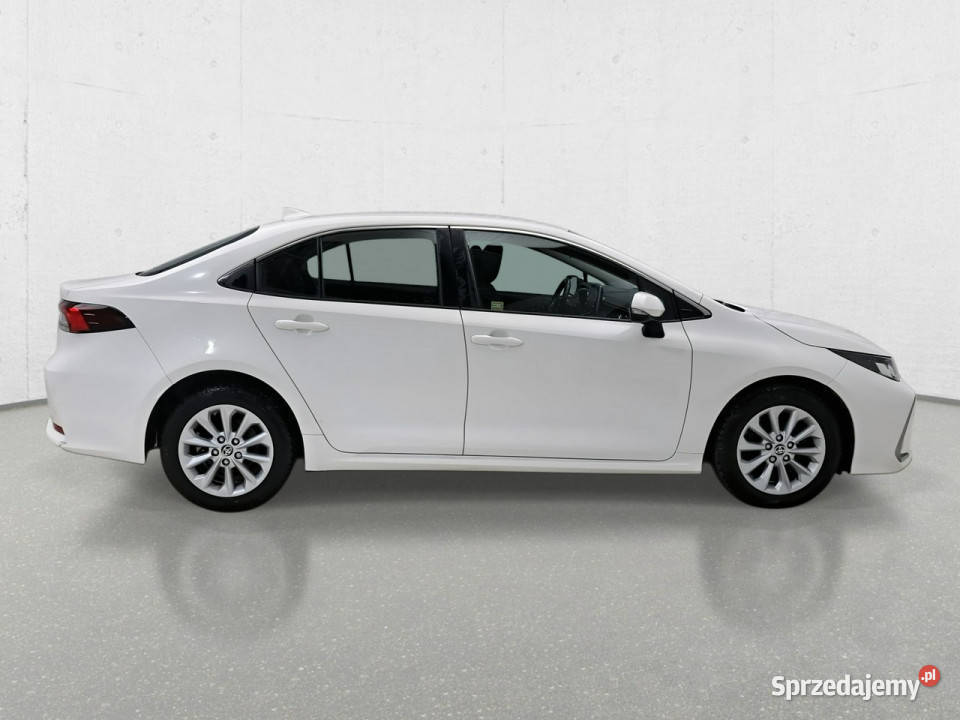 Toyota Corolla Seria E16 2012 dolnośląskie Komorniki