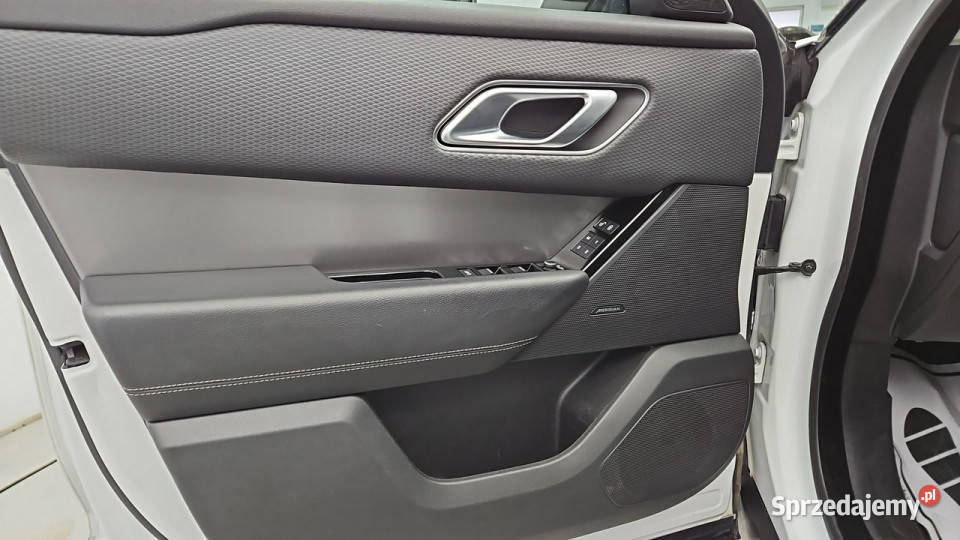 Land Rover Range Rover VELAR 20 TD4 S Z biały sprzedam