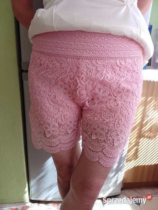 SM Ekskluzywne różowe szorty ażurowe z Londynu Kraków