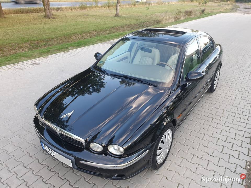 Jaguar XType 21 V6 Benzyna z LPG 2002r Skóry światła przeciwmgielne wielkopolskie