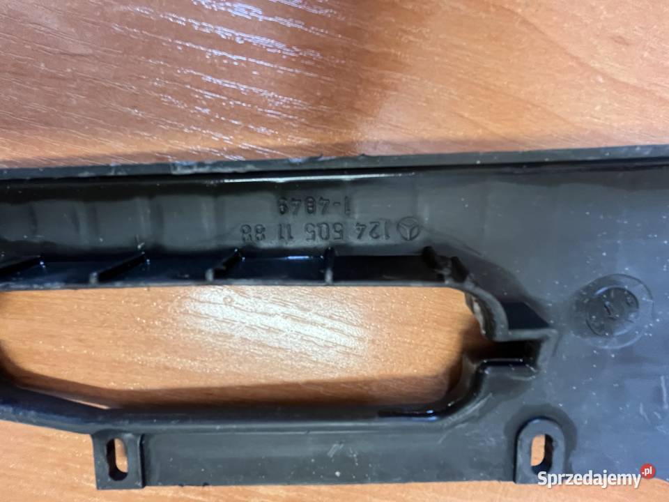 Osłona chłodnicy Mercedes W124 1245051188 Kierownice powietrza Skarżysko-Kamienna