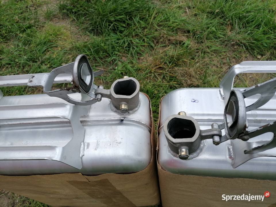 Nowe aluminiowe kanistry radzieckie 20 litrowe Sierakowice