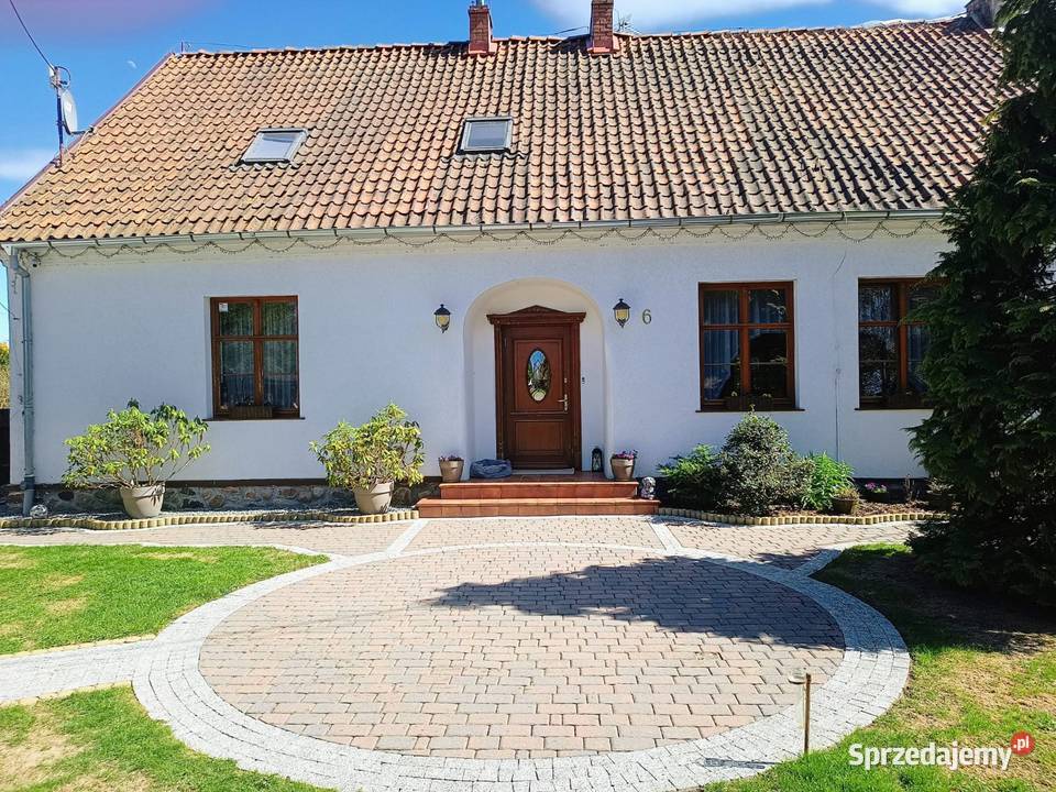 Mieszkanie pół domu na Warmii 120m2 garaż 40m2 Sprzedaż Domy Bornity