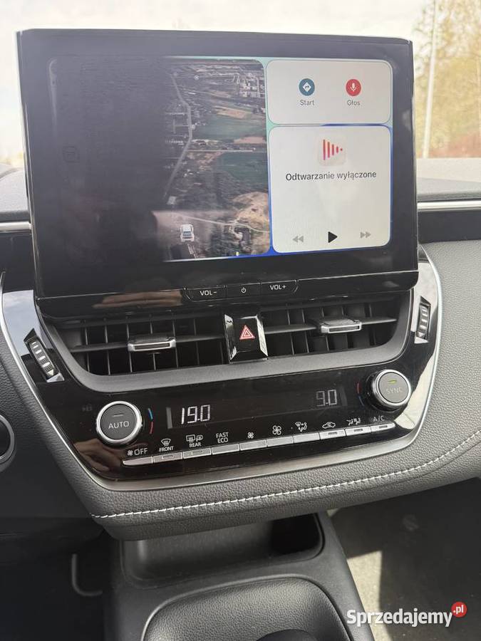 Toyota corolla e21 sedan hybryda Polski salon Mysłowice