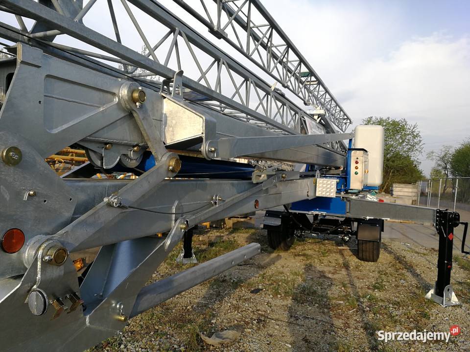 Dźwig dekarski budowlany szybko montujący Rok produkcji 2021 Ligota Piękna