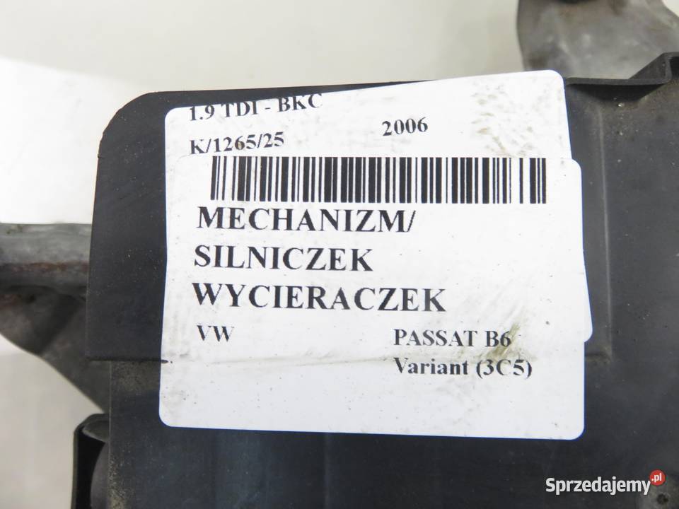 MECHANIZM WYCIERACZEK VW PASSAT B6 0390241791