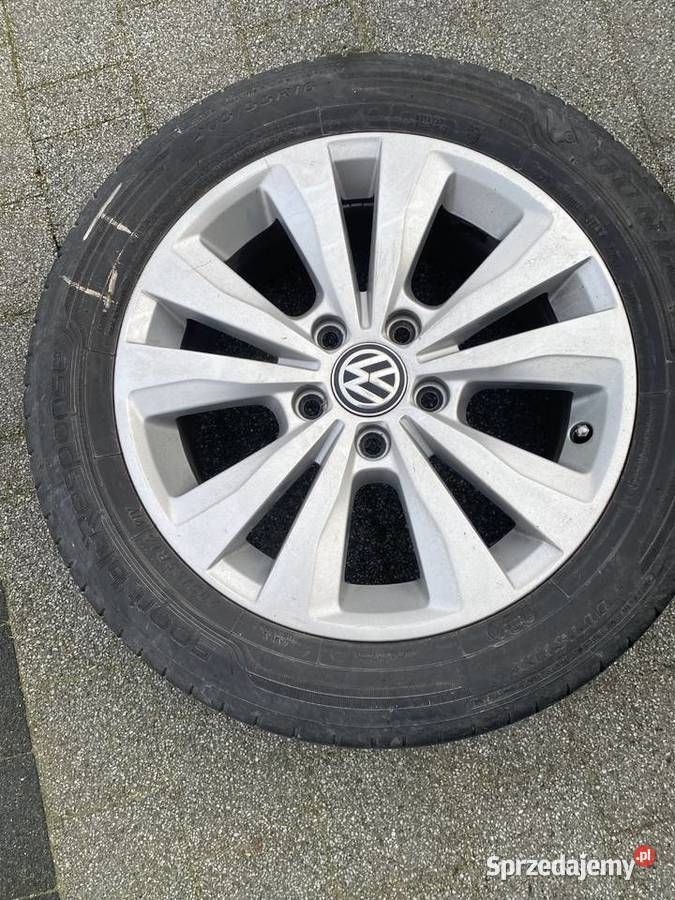 VW Golf VII 16 TDI wersją Comfortline nieuszkodzony Cieszyn