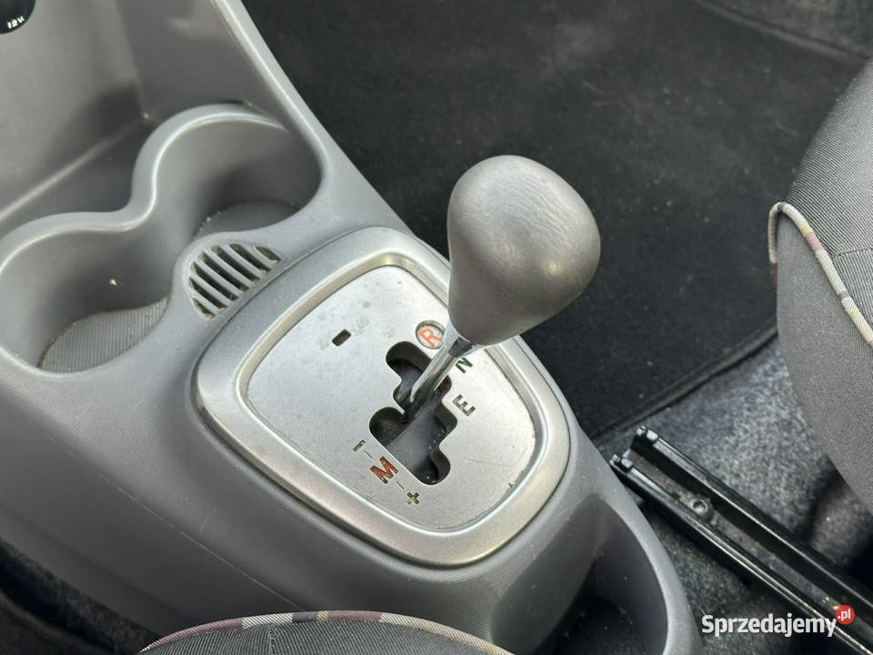 Citroen C1 Citroen C1 I 10 12V 68 2010 automat 998cm3 Citroën dolnośląskie Wojkowice