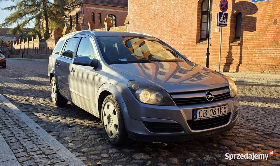 Opel Astra H 16 autoalarm Chełmno sprzedam
