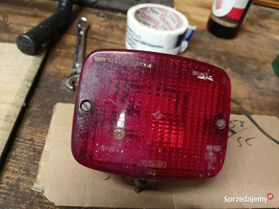 lampa fiat 126p przeciwmgielna Olesno