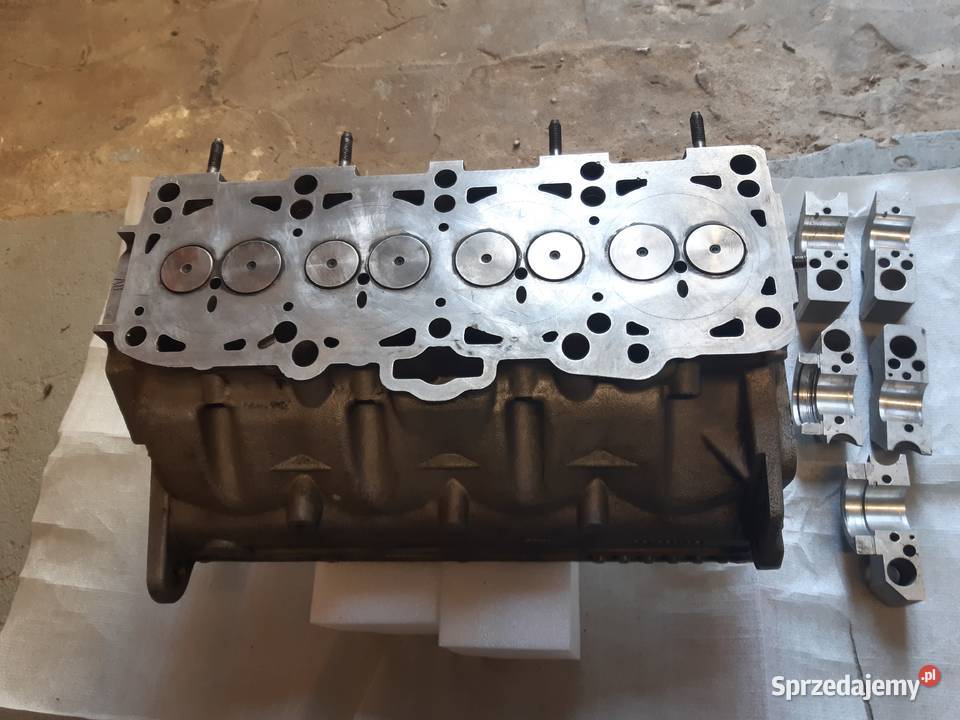 Głowica do samochodów 19 TDI 99r 115 Rok produkcji 1999 Chomentówek