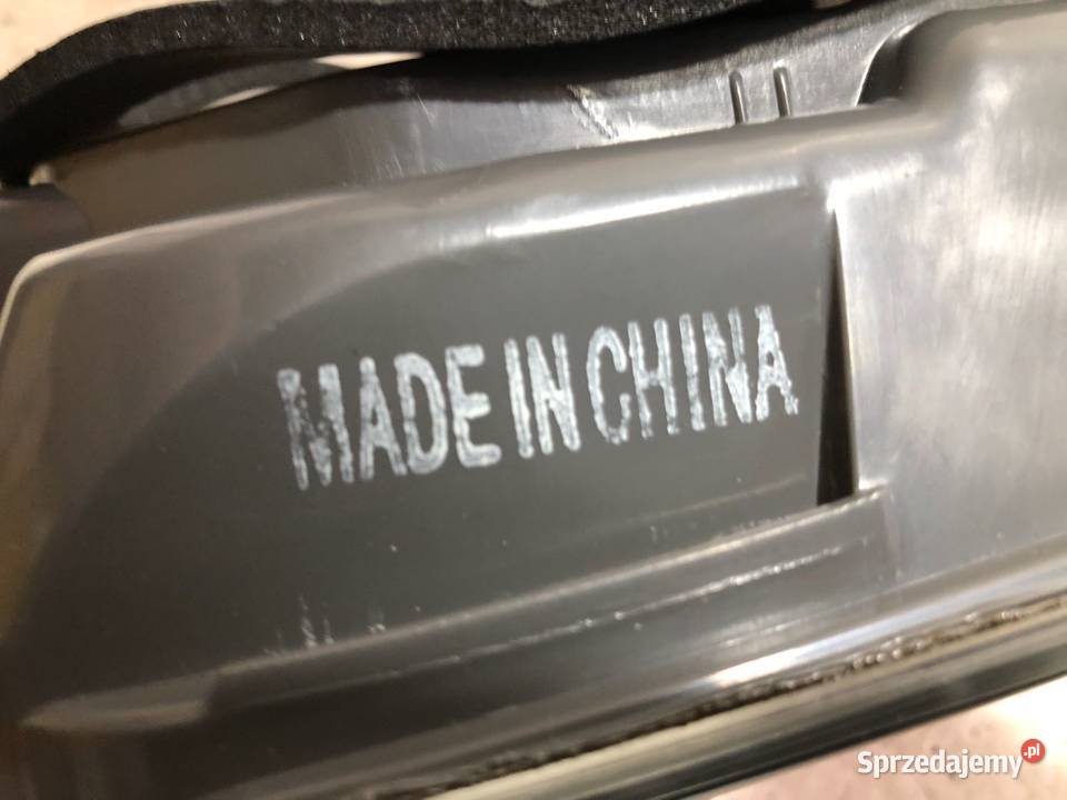TOYOTA COROLLA E18 072013122019 Sedan Lampa sprzedam