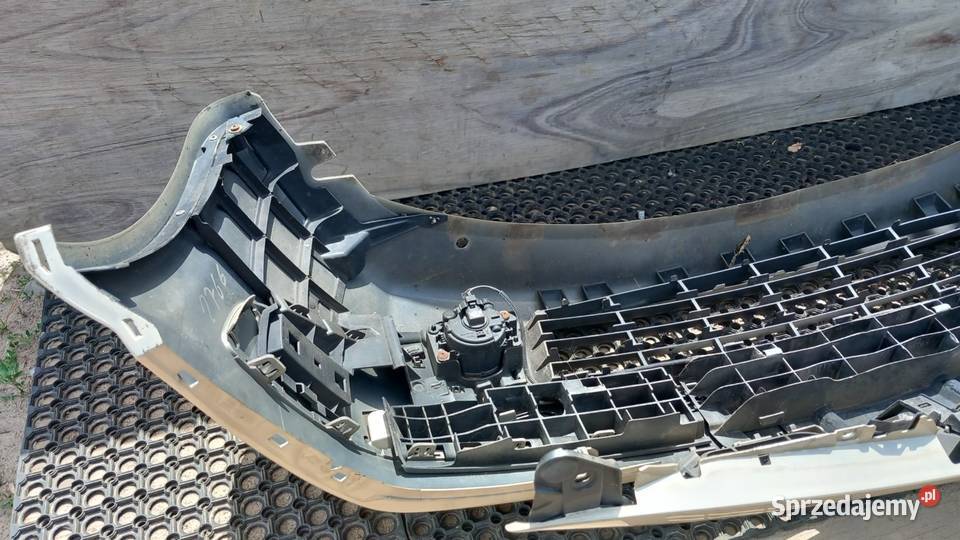 RENAULT MEGANE II LIFT ZDERZAK PRZÓD TED11