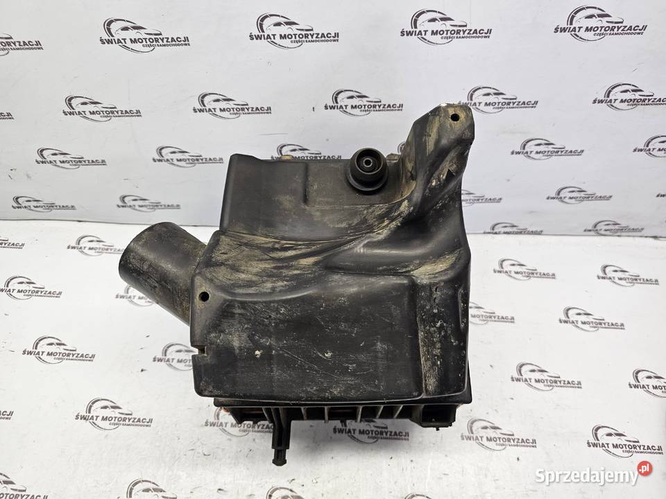 VW GOLF V PLUS 07r obudowa filtra powietrza