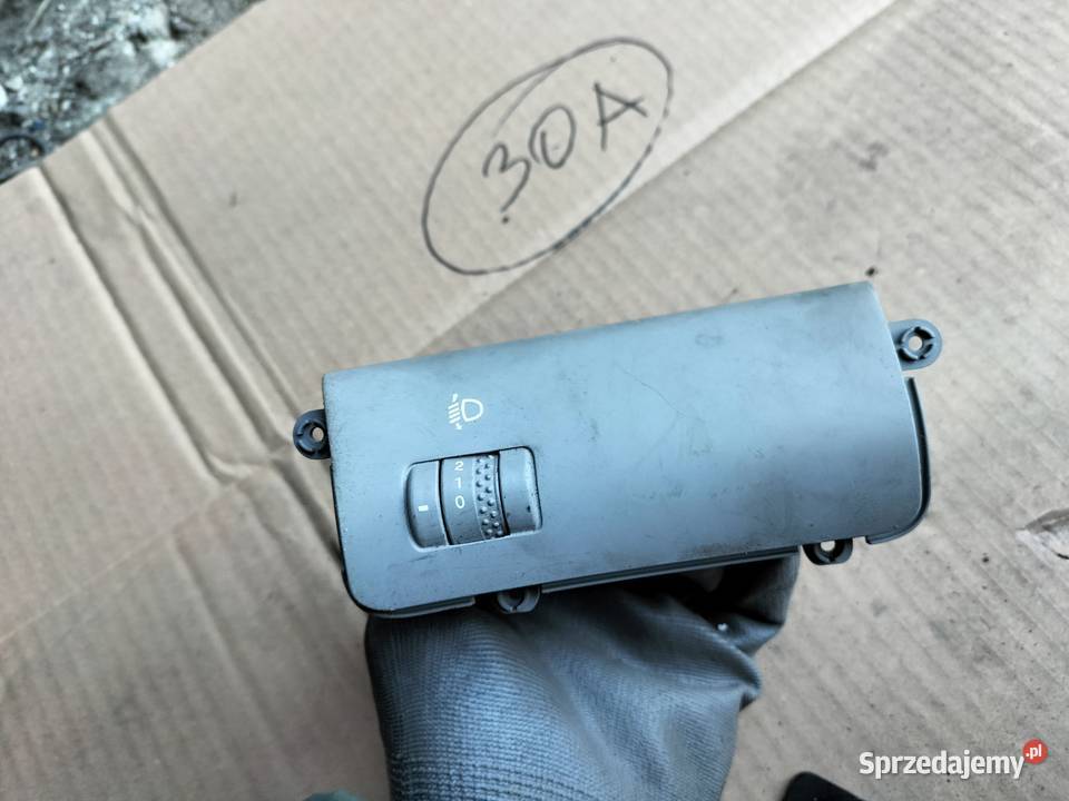 KIA CEED PANEL REGULACJI ŚWIATEŁ osobowe