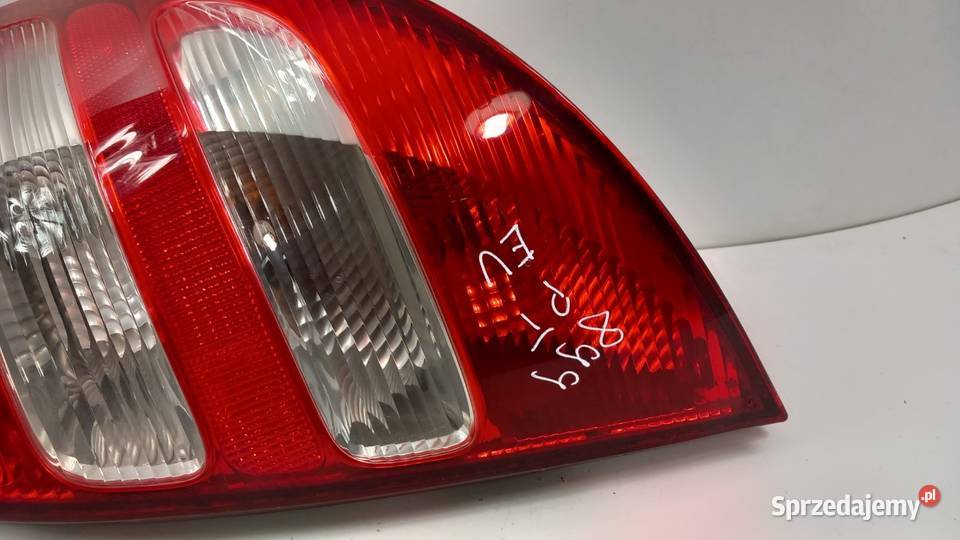 MERCEDES A KLASA W169 HB LAMPA TYŁ PRAWA EU Motoryzacja Zbierkowo