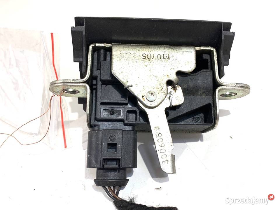 ZAMEK KLAPY TYŁ SEAT LEON II Hatchback