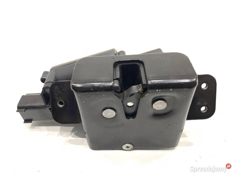 ZAMEK KLAPY TYŁ OPEL INSIGNIA A Kombi 13503467