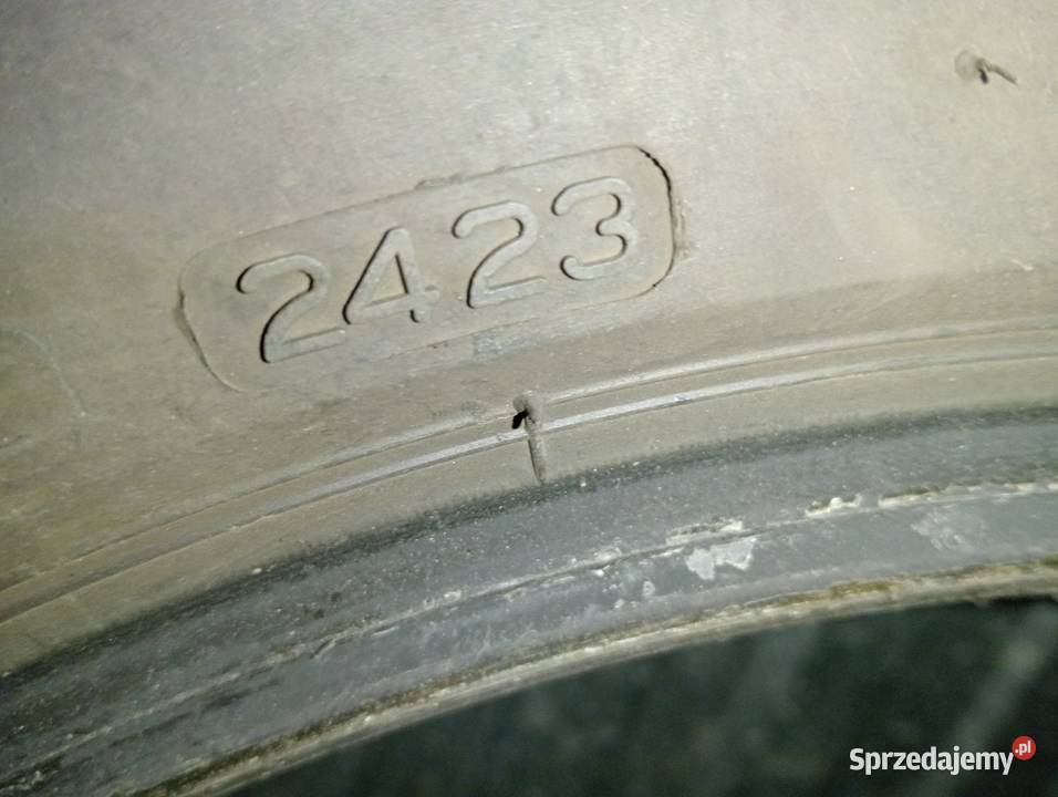 Opony zimowe Bridgestone 2055516 sprzedam