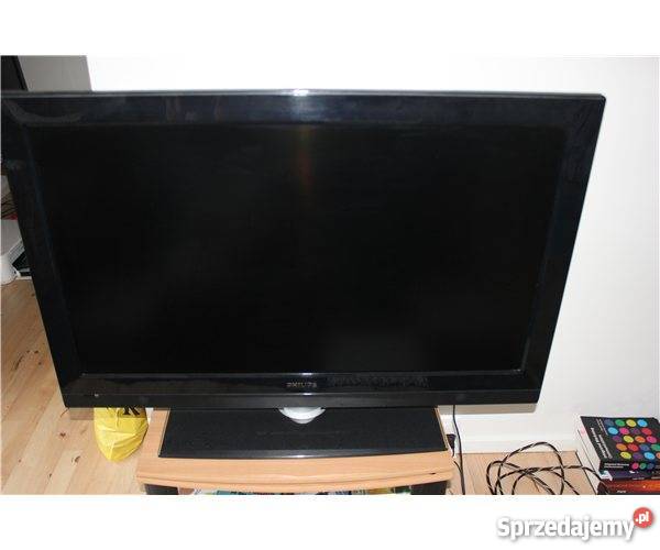 Płaski telewizor panoramiczny Philips81 32 LCD Tomczyn