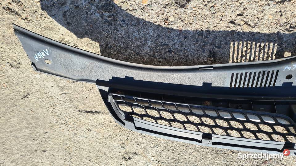 Hyundai I30 cw 1 atrapa przód grill zderzaka Legnica sprzedam