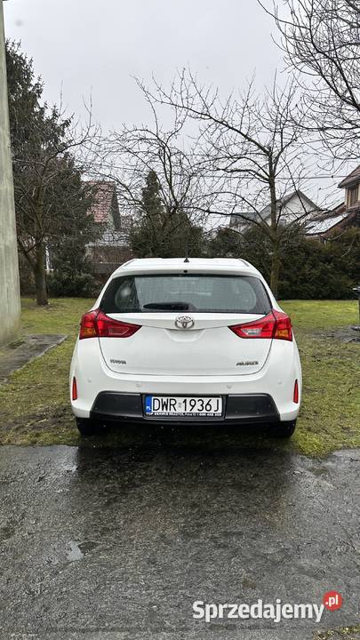 Toyota Auris 133 2014 95 2 właścicieli niski bluetooth Wrocław