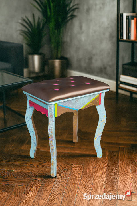 Taborecik drewniany markiz portofino Wesoła