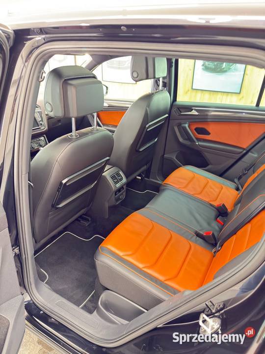 Volkswagen Tiguan Rline 20 TDI 240 FV23