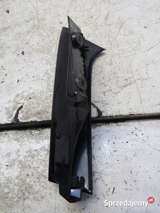 LISTWA OSŁONA LAMPY PRAWY TYŁ TYLNA NISSAN