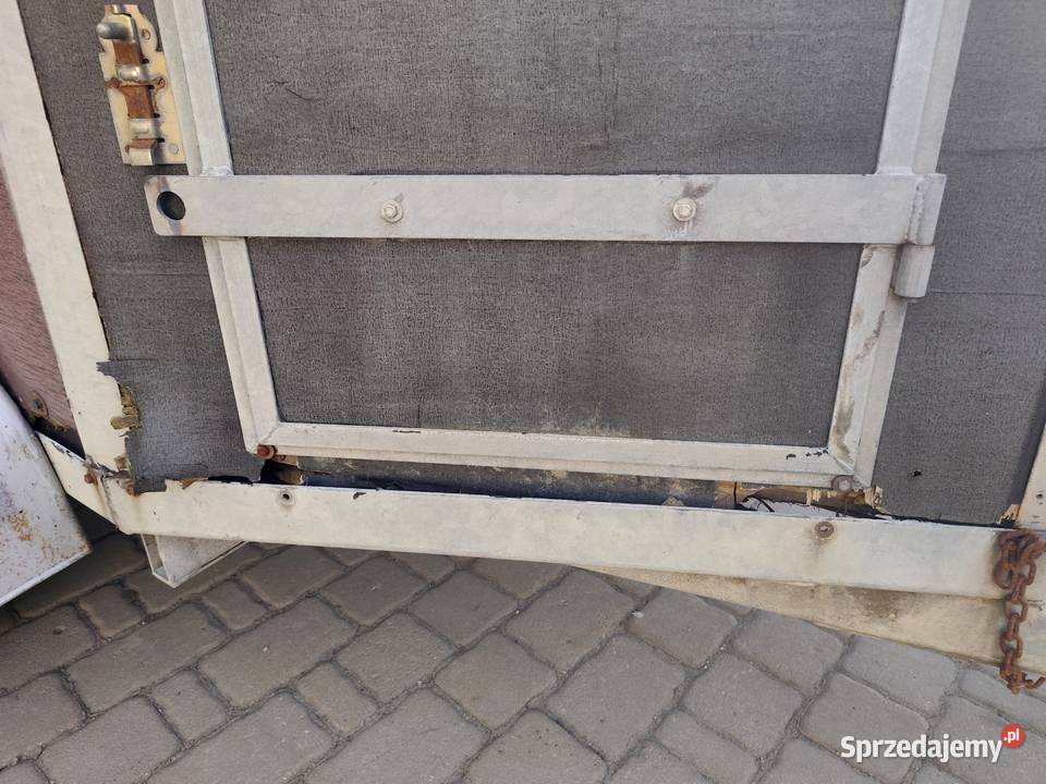 Przyczepa do koni WESCO DMC 1300 KAT B Rok produkcji 1988 Wodzisław