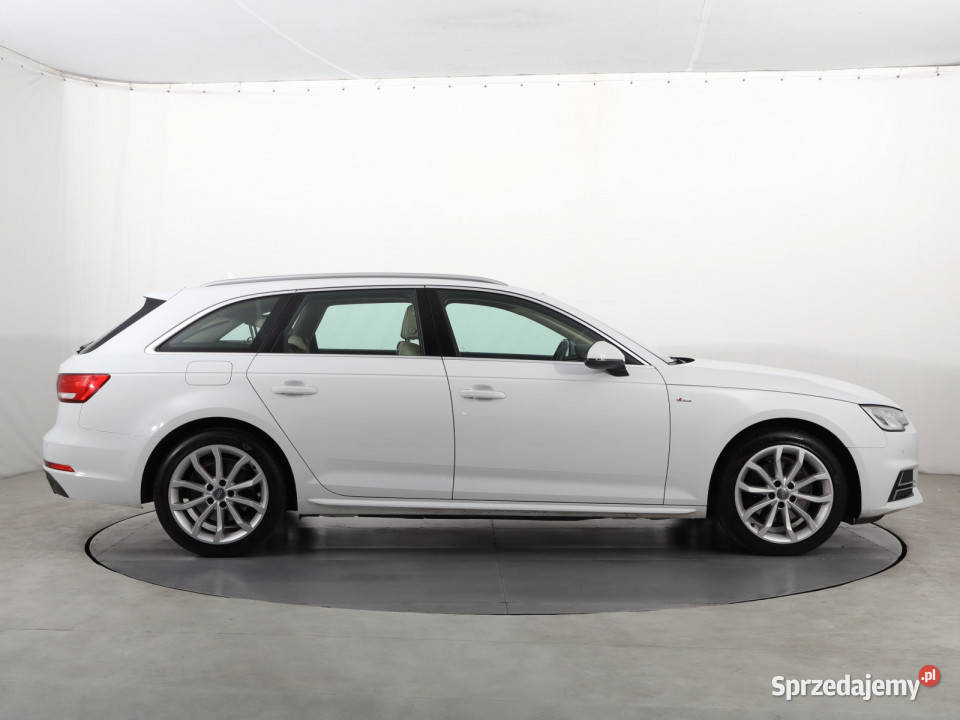 Audi A4 40 TFSI A4