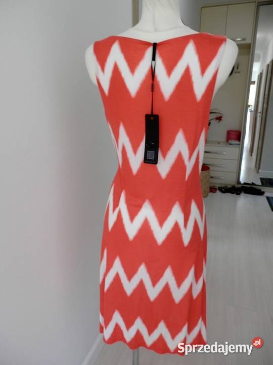 Sukienka Wizytowa Dopasowana Drapowana Koralowa Spódnice i sukienki Łomża