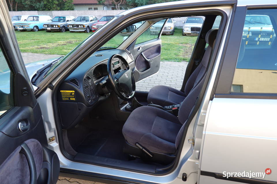 Saab 900 Saab 900 S Oryginał Niski Przebieg łódzkie Zgierz