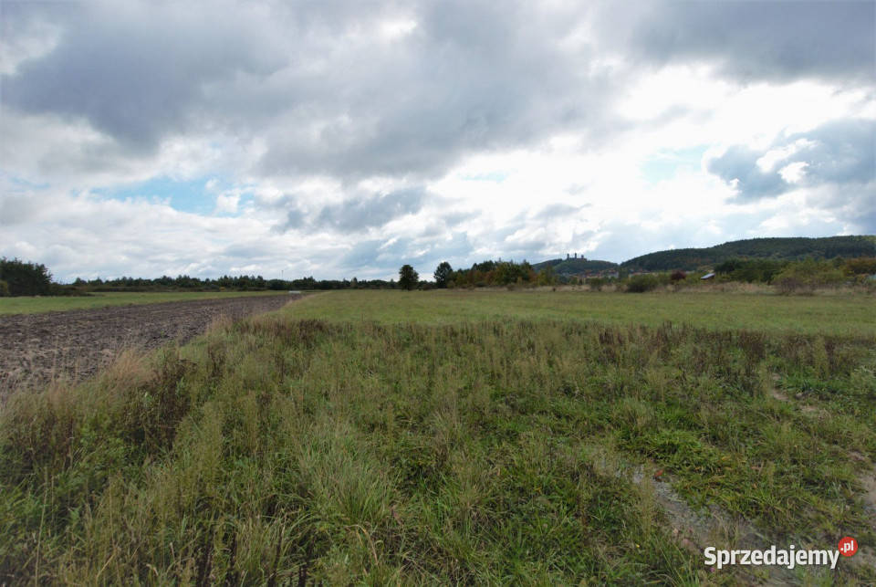 sprzedaży działki 821m2 Chęciny
