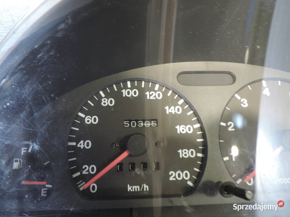 LICZNIK PRĘDKOŚCIOMIERZ SUZUKI SWIFT 2 10 B Nowy Sącz