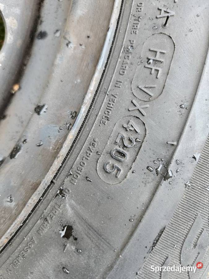 Felgi 4 sztuki z oponami 6Jx15H2 ET47 do VW Białe Błota
