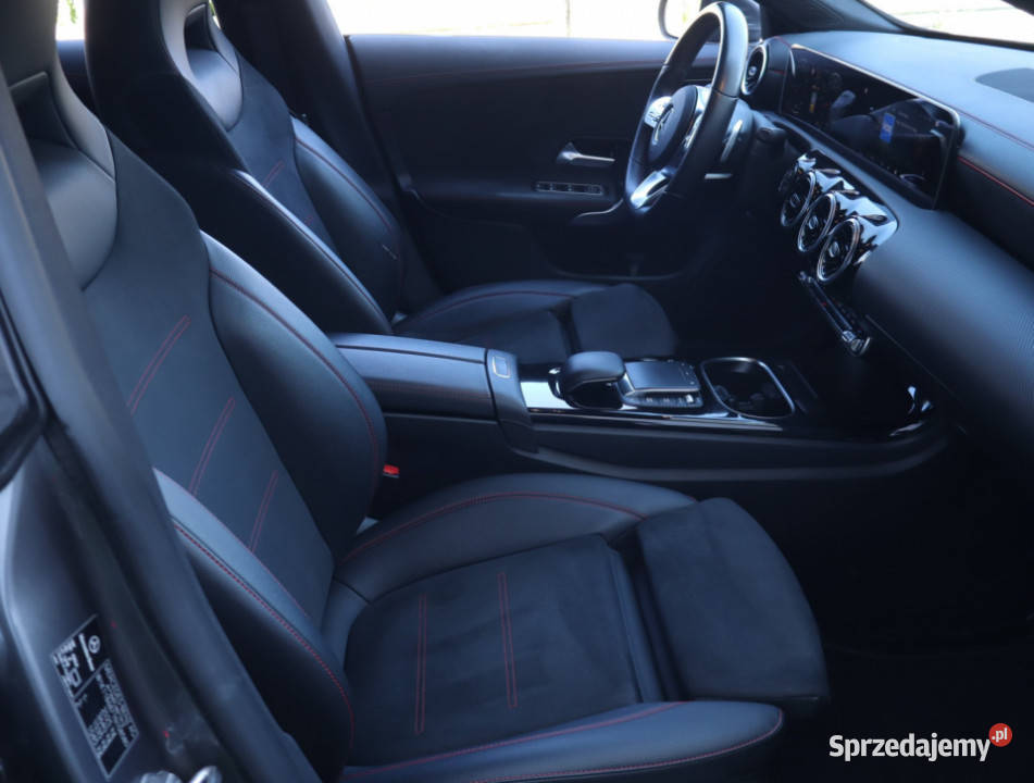 Mercedes CLA 200 podgrzewane fotele Łódź