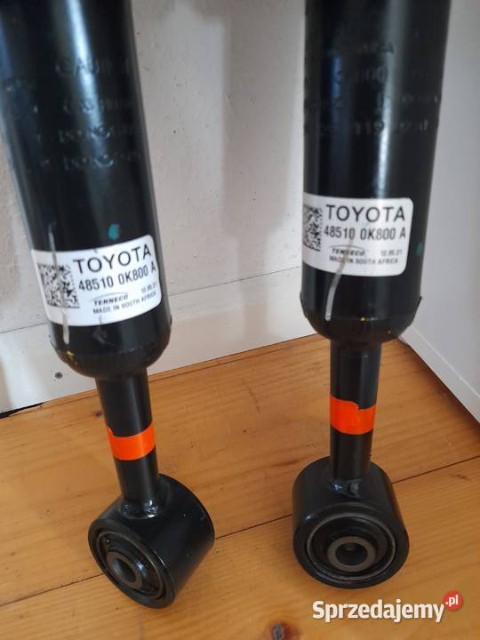 Amortyzatory przód Sprężyny Toyota Hilux