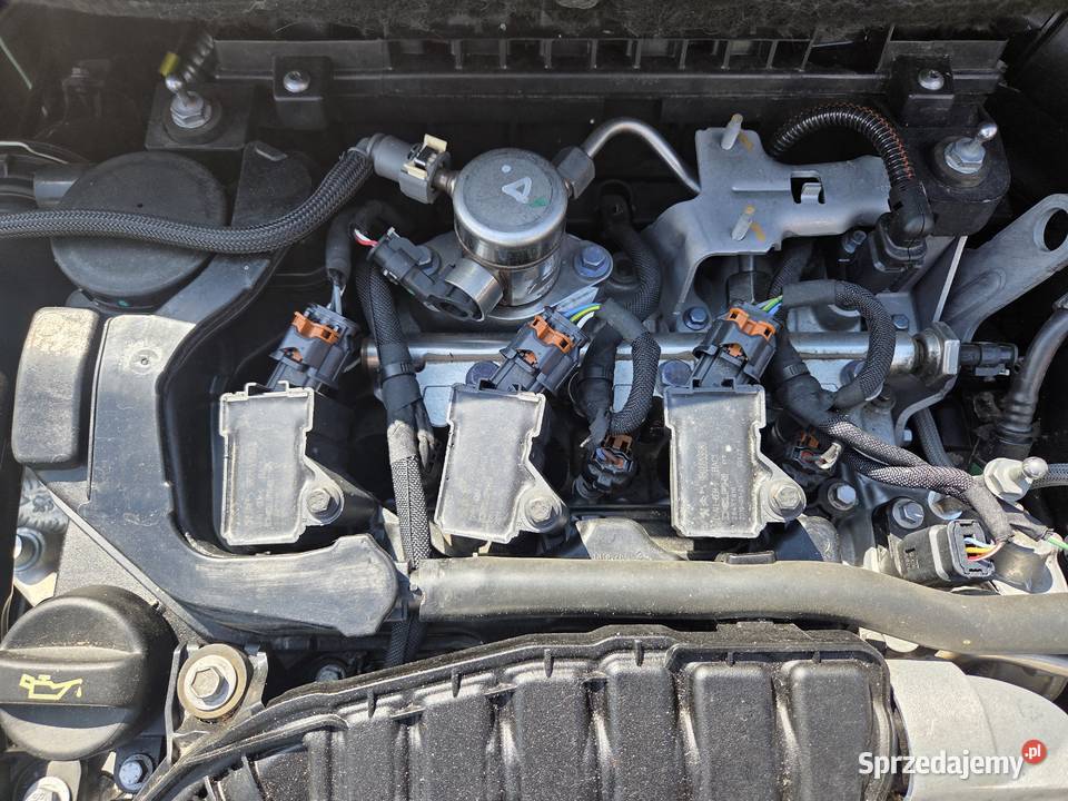 Peugeot 2008 uszkodzony uszkodzony Widełka