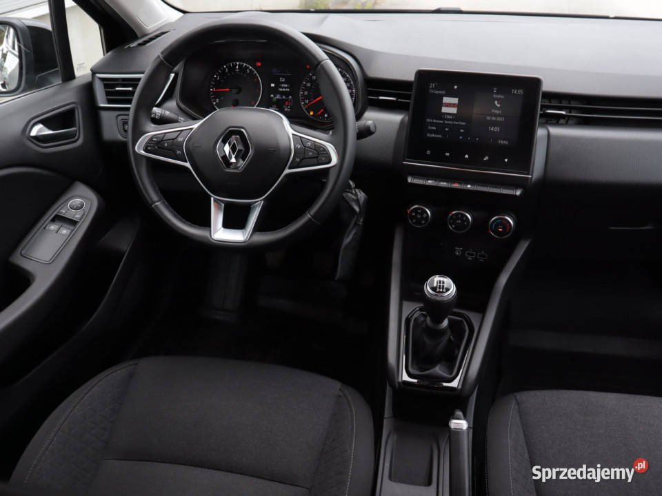 Renault Clio 10 TCe asystent pasa ruchu Clio Bielany Wrocławskie